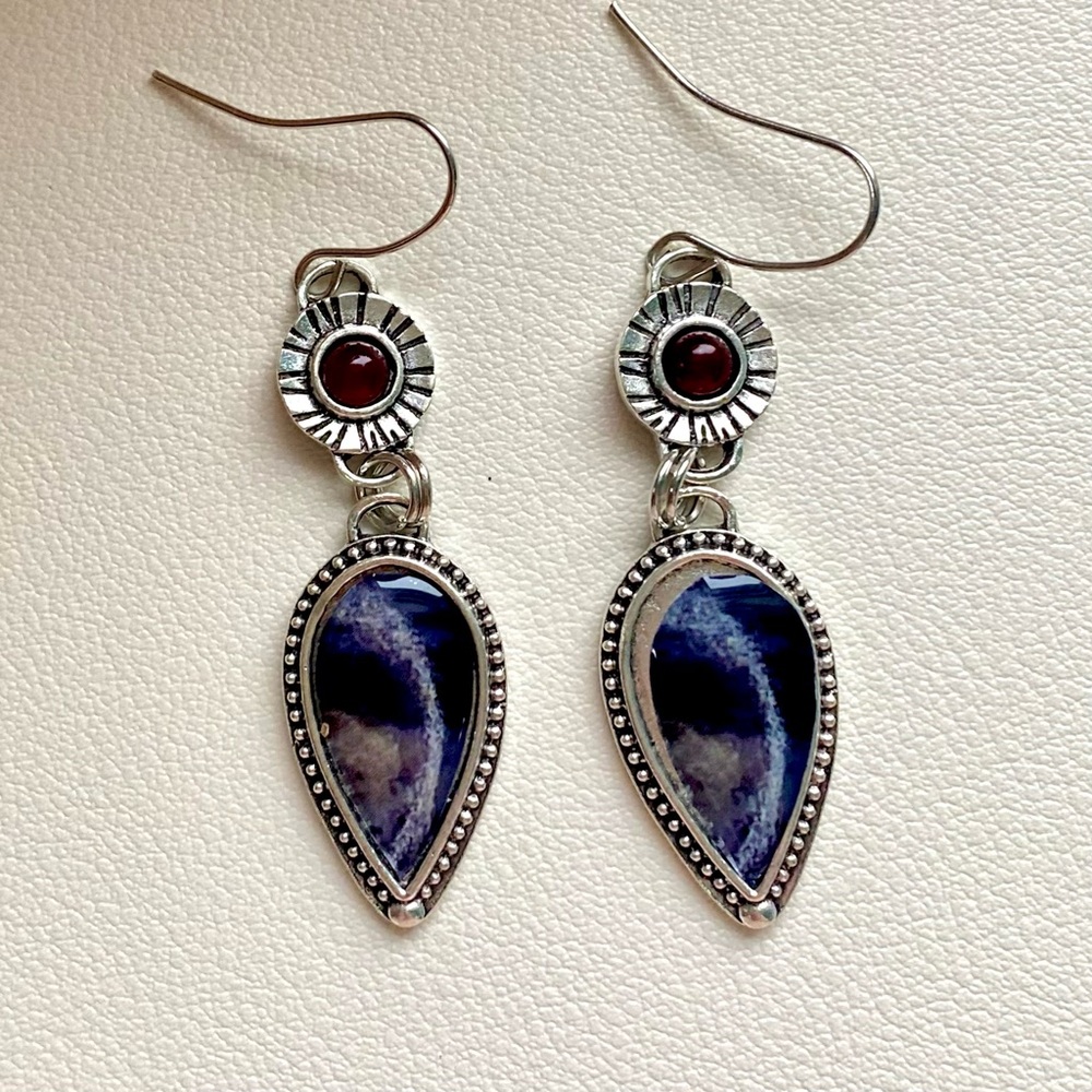 Elegant Silver and Blue Teardrop Earrings